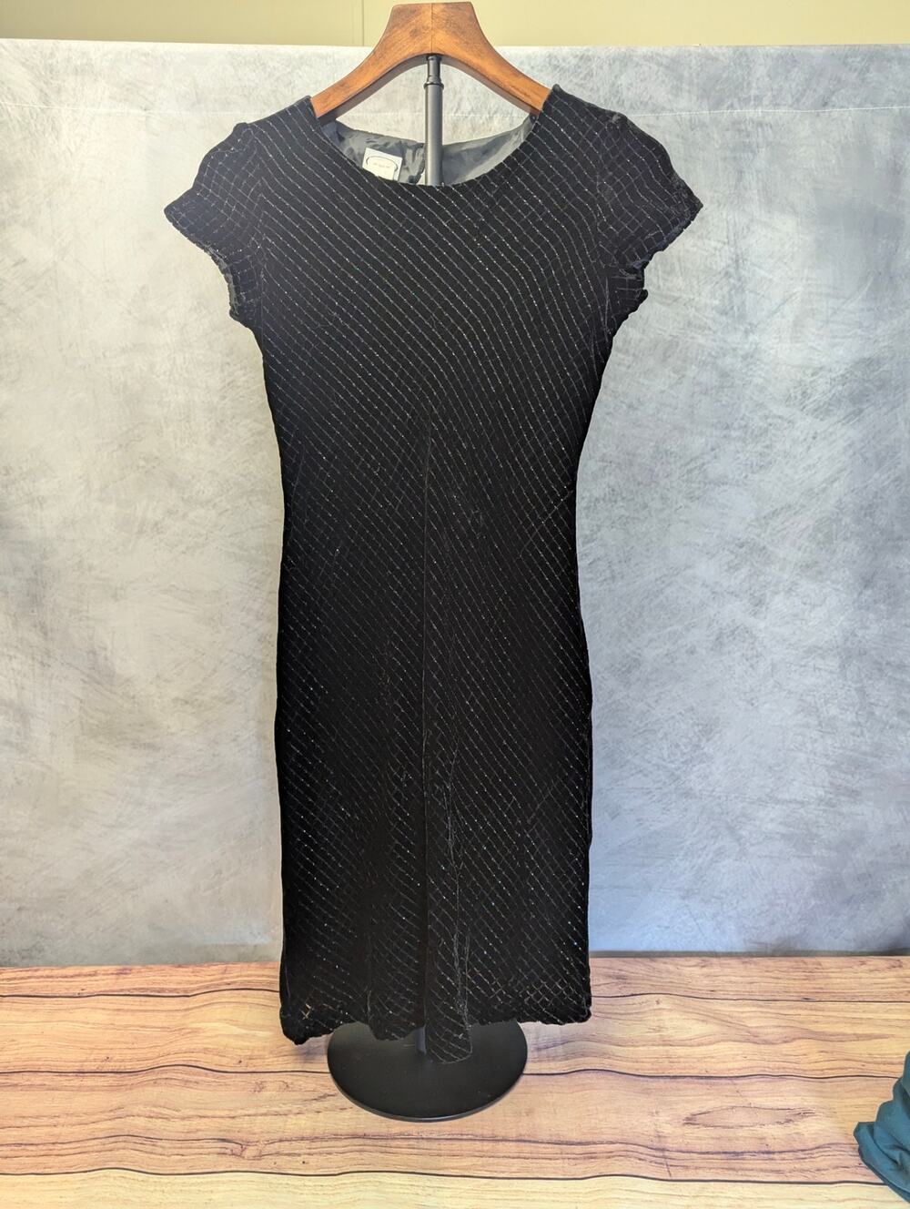 Talbots Kids Black Velvet Dress Size 16 – Elegant Holiday Style